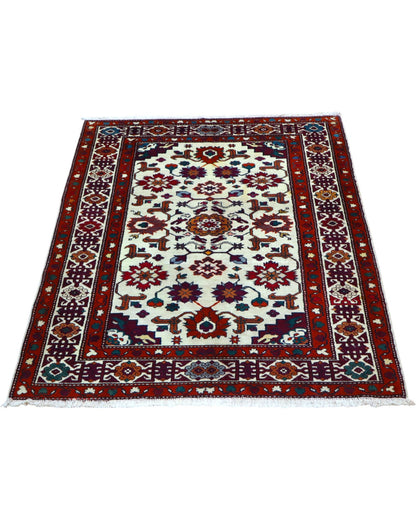Tappeto Kazak 130x109 cm con colori vivaci, perfetto per salotto.