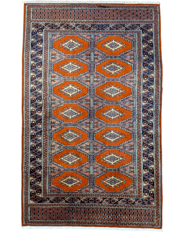 Tappeto Bokhara 151x95 cm annodato a mano, fondo arancio con medaglioni geometrici ripetuti e dettagli beige e blu