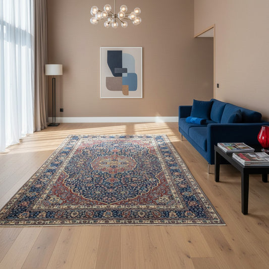 tappeto persiano Khoi annodato a mano 385x283 cm blu e rosso con medaglione centrale e motivi floreali