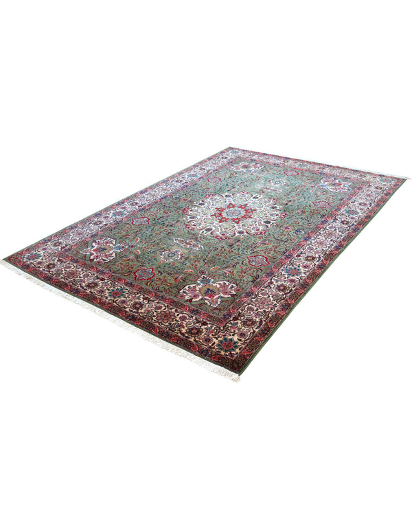 Tappeto Tabriz 60 Raj annodato a mano 300x200cm, fondo verde salvia, con motivi floreali e medaglione centrale.