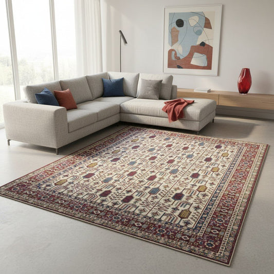 Tappeto Shirvan 209x230 cm con fondo avorio e motivi geometrici in rosso, blu, verde e giallo, tramato ed annodato a mano, provenienza Caucaso.