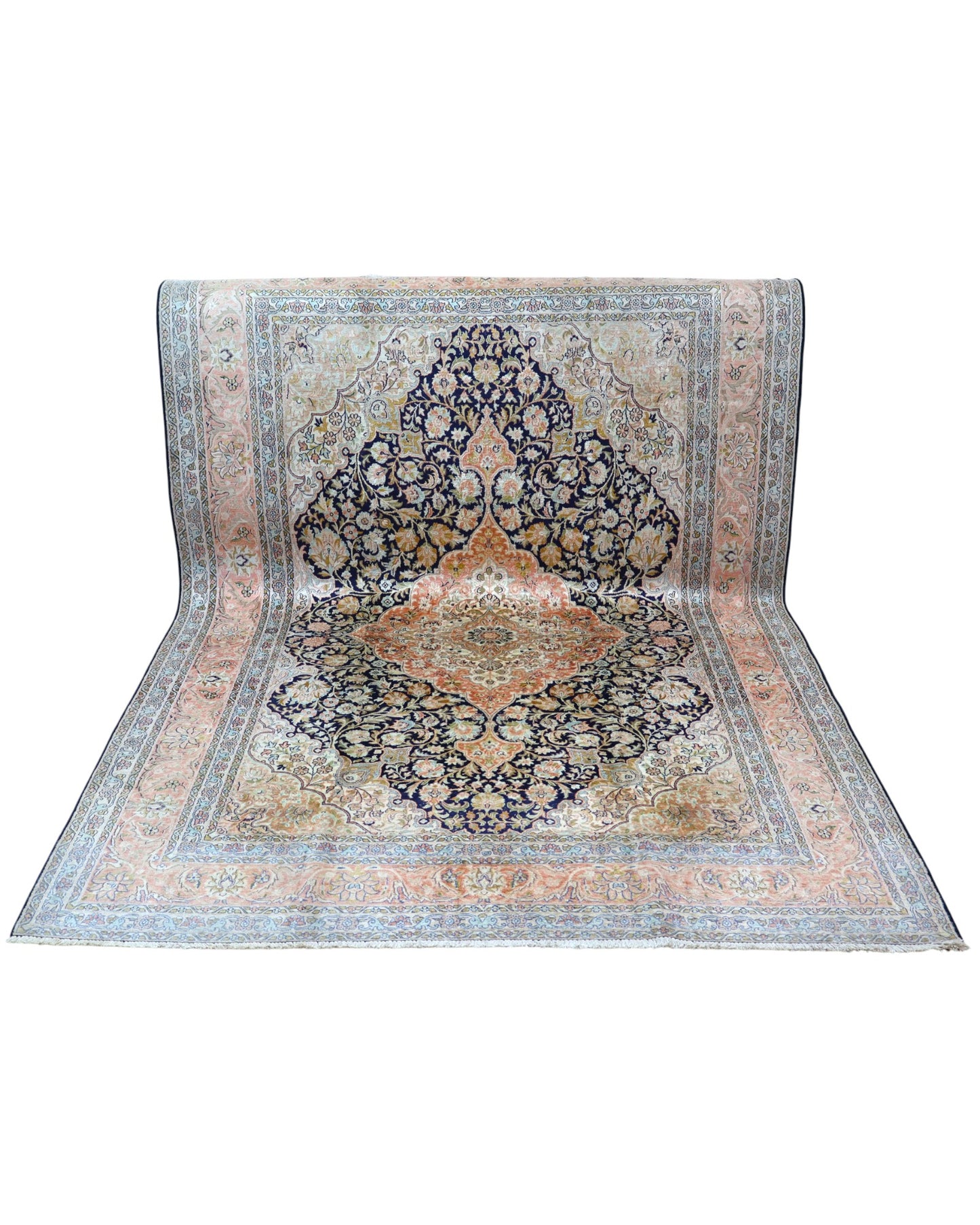 "Tappeto indiano classico annodato a mano con medaglione e motivi floreali, 283x182 cm."