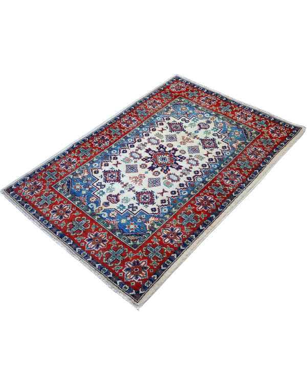 Tappeto Kazak 144x102 cm fatto a mano, ideale per arredare il salotto.