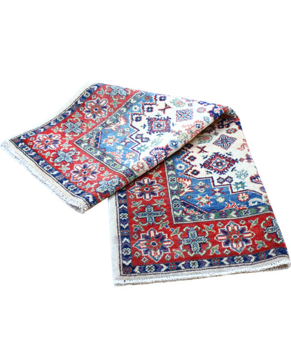 Tappeto Kazak 144x102 cm, motivo floreale, ideale per arredamento classico.