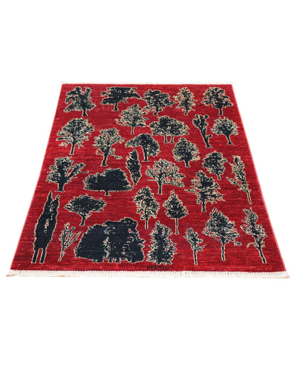 Tappeto moderno “Foresta di Rubini” 146x100 cm di Dario, annodato a mano, con alberi stilizzati su fondo rosso rubino, lana e cotone, pezzo unico certificato.